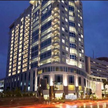 Two Bedroom Apartment At El Royale Hotel Bandung Exteriör bild