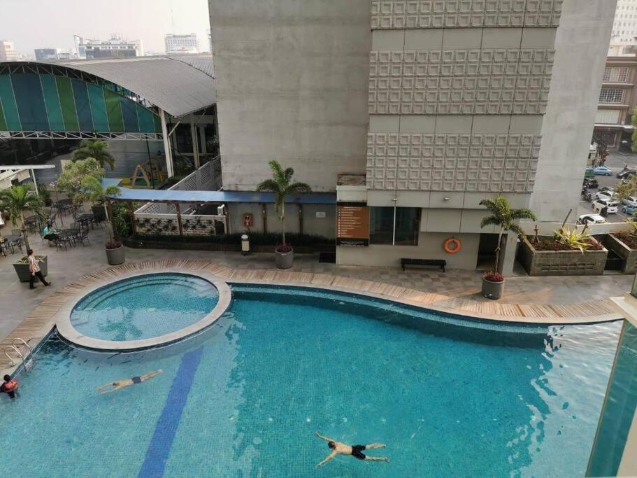 Two Bedroom Apartment At El Royale Hotel Bandung Exteriör bild